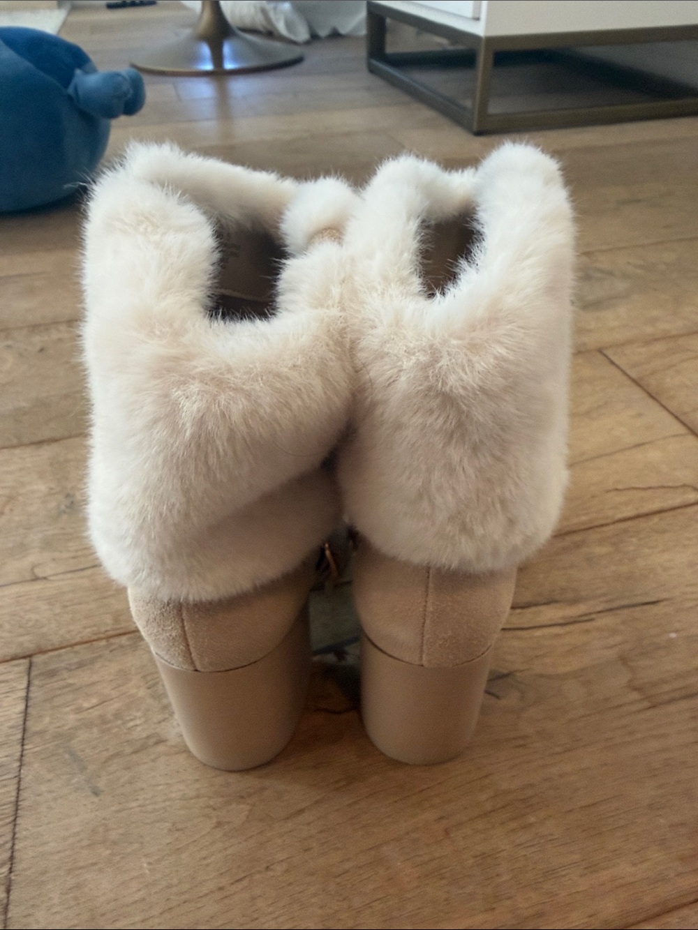 Vince Camuto Cream Faux Fur Fold-Over Ankle Boots - Picture 2 of 5